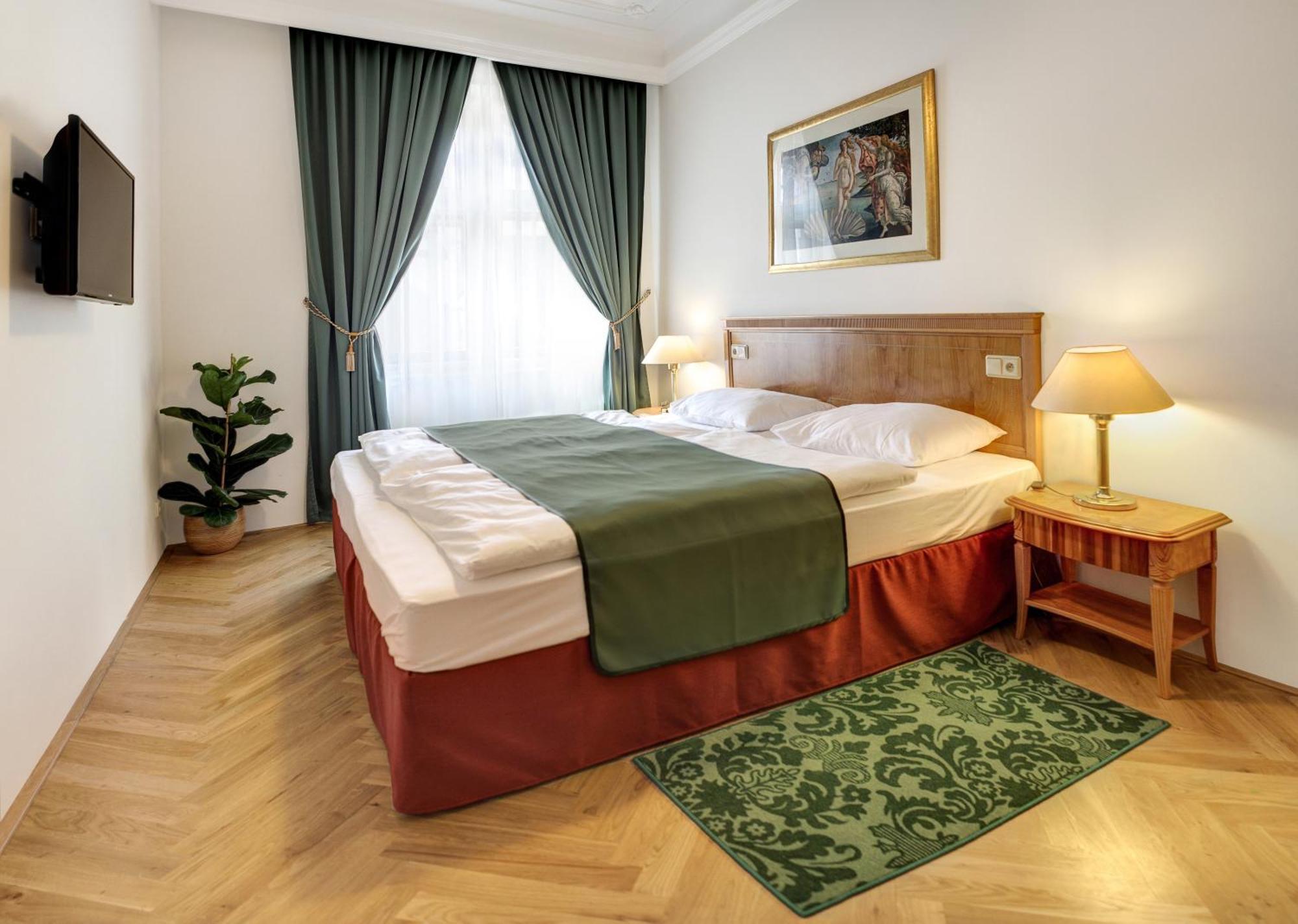 Grandhotel Ambassador Narodni Dum Karlovy Vary Exterior photo